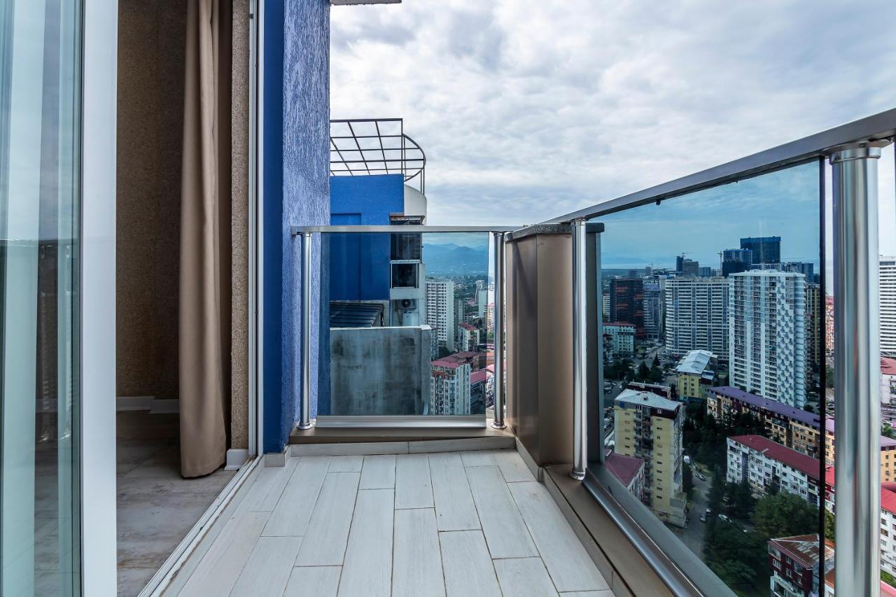 G-Point Apartment Batumi Exterior photo