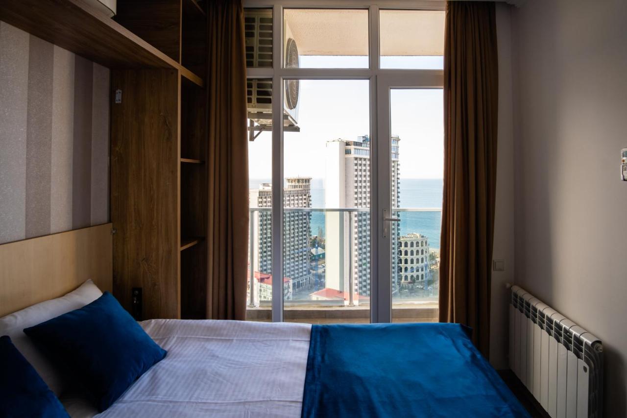 G-Point Apartment Batumi Exterior photo