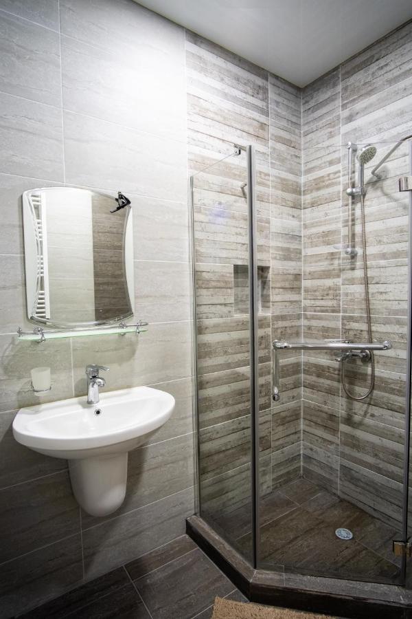 G-Point Apartment Batumi Exterior photo